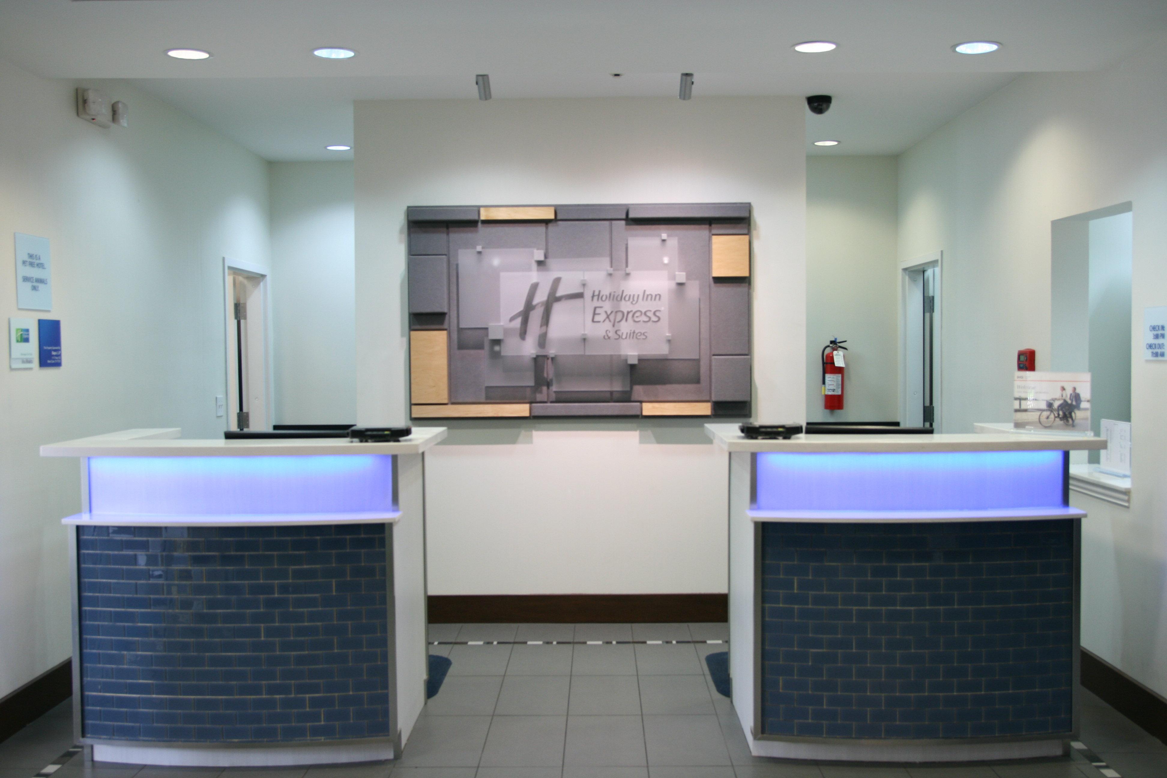 Holiday Inn Express Hotel & Suites Clute-Lake Jackson By Ihg 외부 사진