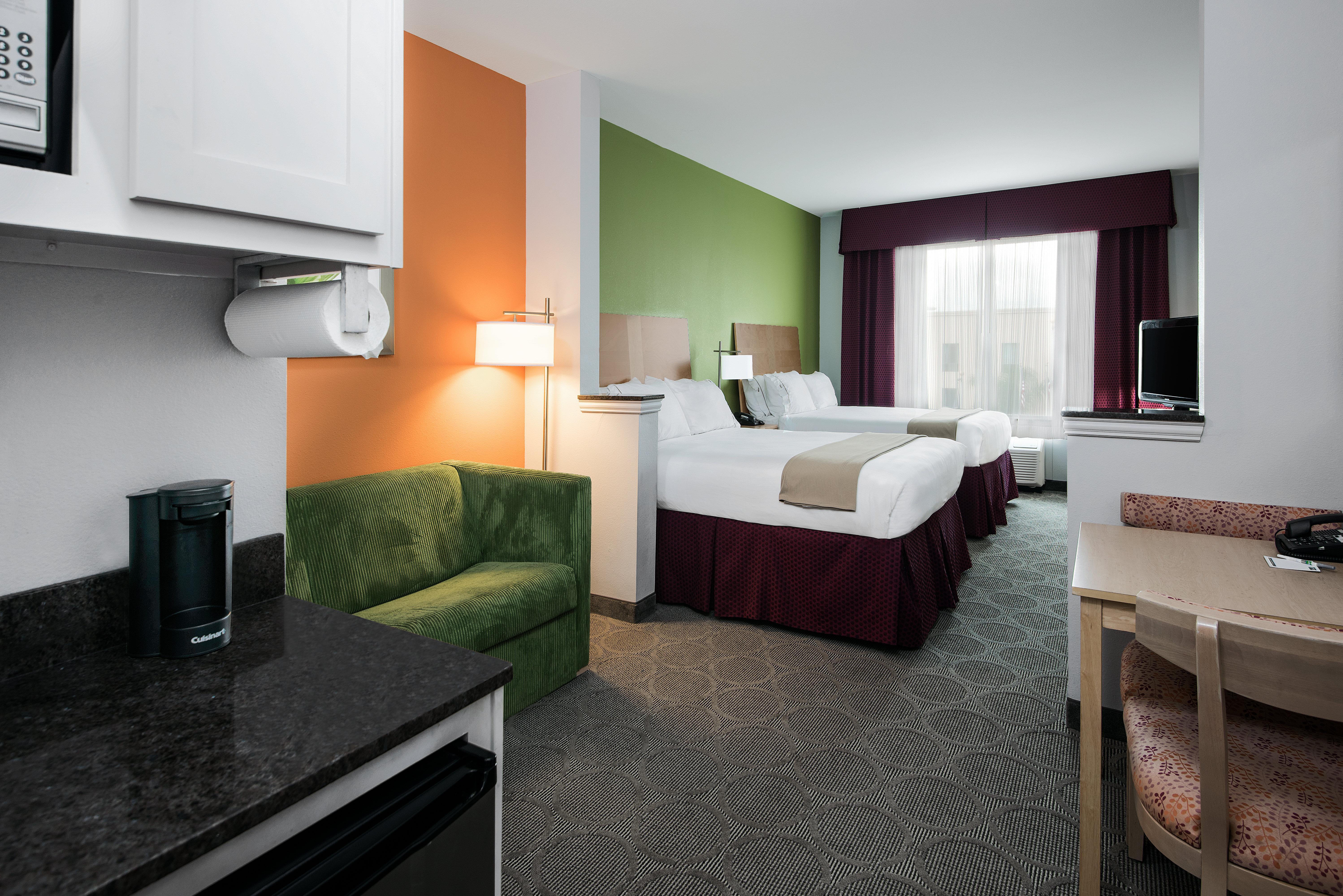 Holiday Inn Express Hotel & Suites Clute-Lake Jackson By Ihg 외부 사진
