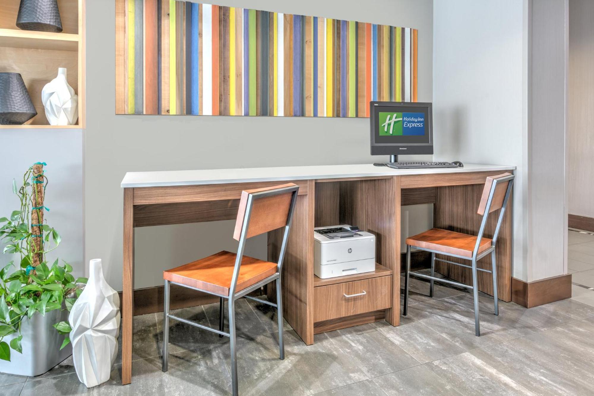 Holiday Inn Express Hotel & Suites Clute-Lake Jackson By Ihg 외부 사진