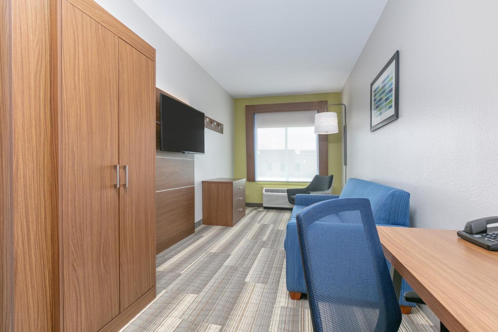 Holiday Inn Express Hotel & Suites Clute-Lake Jackson By Ihg 외부 사진