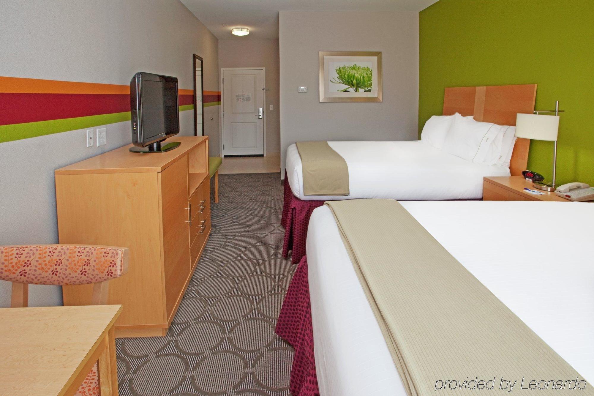 Holiday Inn Express Hotel & Suites Clute-Lake Jackson By Ihg 객실 사진