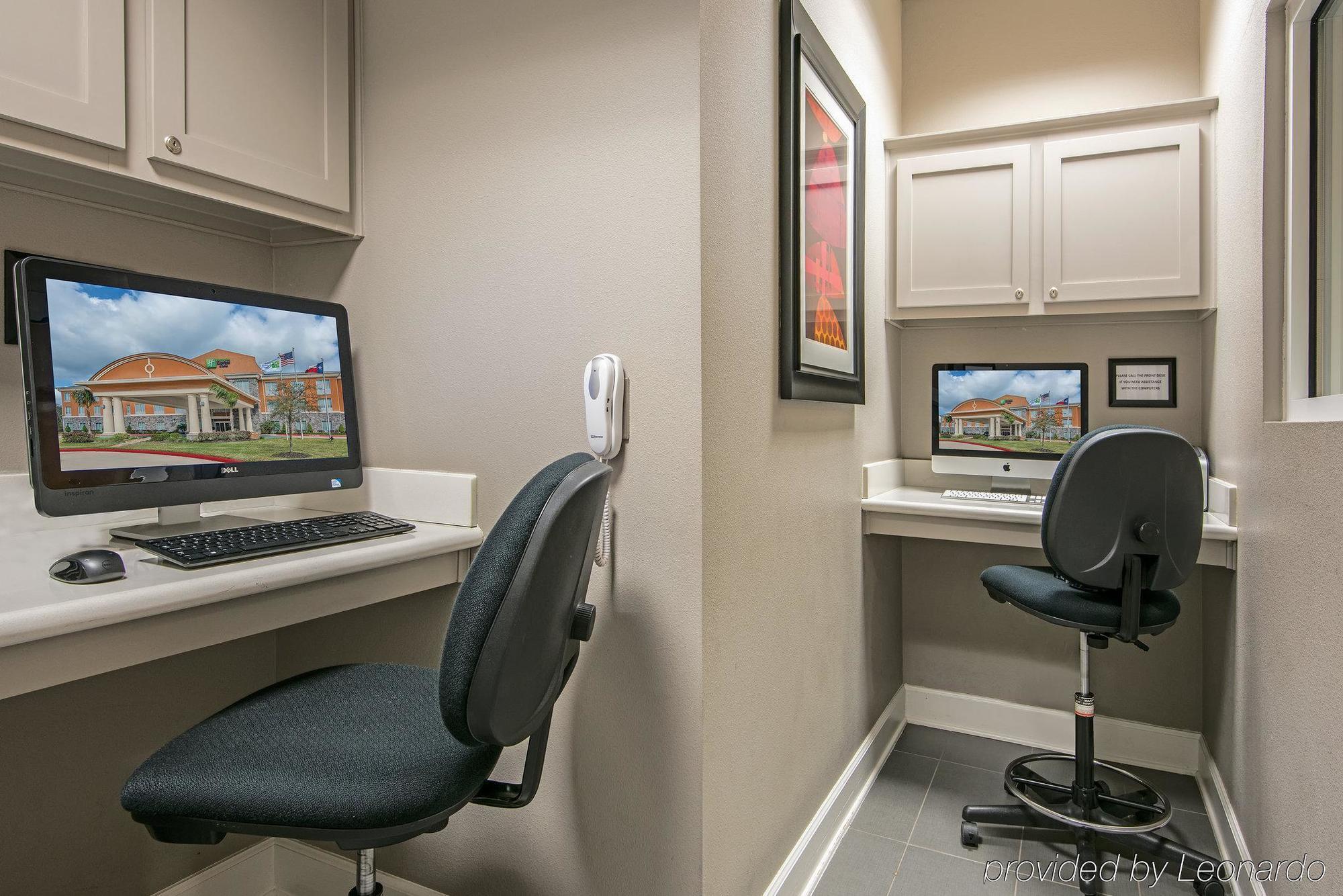 Holiday Inn Express Hotel & Suites Clute-Lake Jackson By Ihg 외부 사진